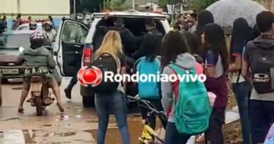 URGENTE — Polícia Militar prende criminosos armados em frente à escola na zona leste<br>POLÍCIA